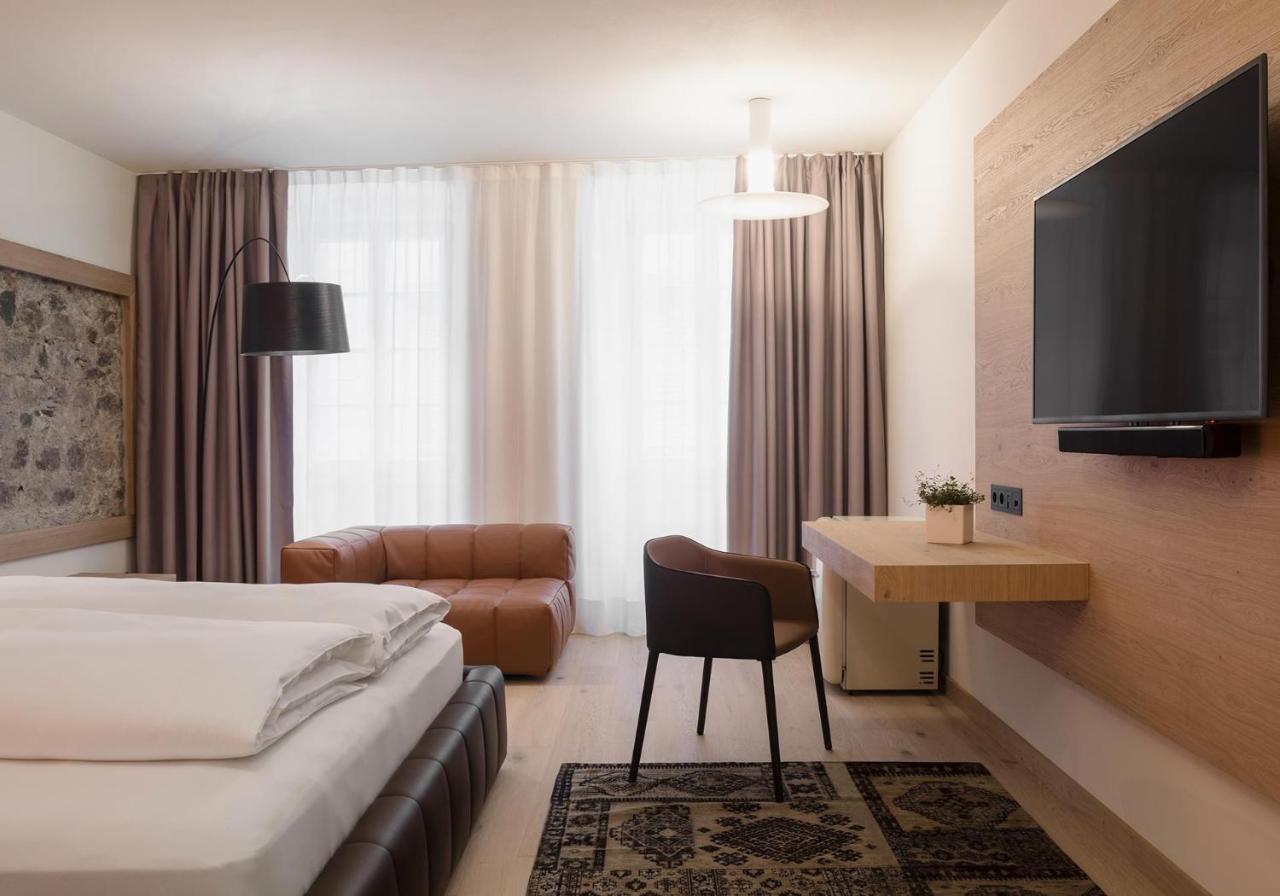 Guesthouse Suiteseven ميرانو المظهر الخارجي الصورة