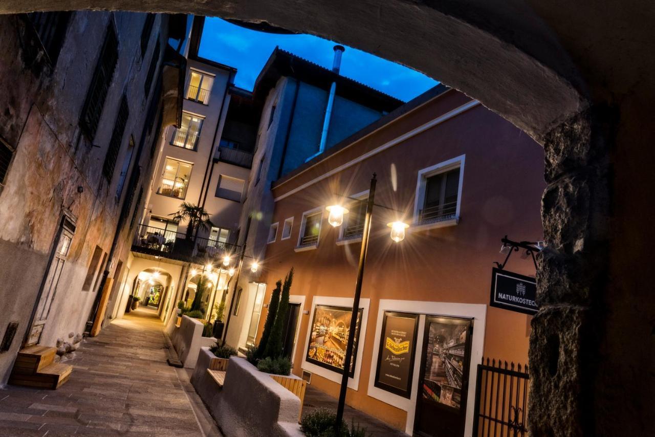 Guesthouse Suiteseven ميرانو المظهر الخارجي الصورة