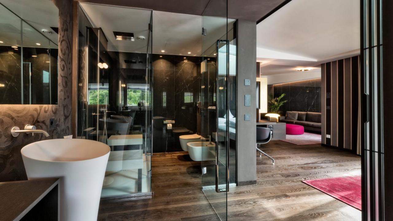Guesthouse Suiteseven ميرانو المظهر الخارجي الصورة