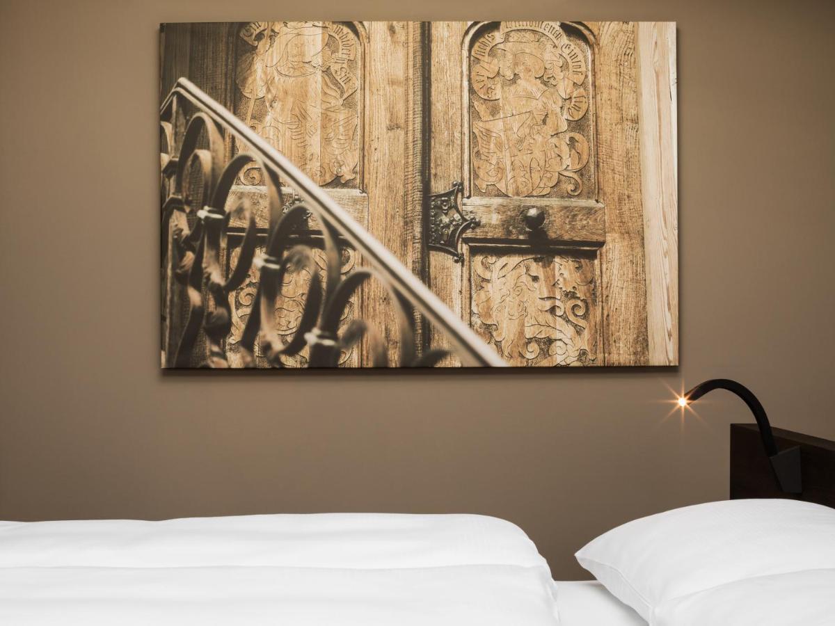 Guesthouse Suiteseven ميرانو المظهر الخارجي الصورة
